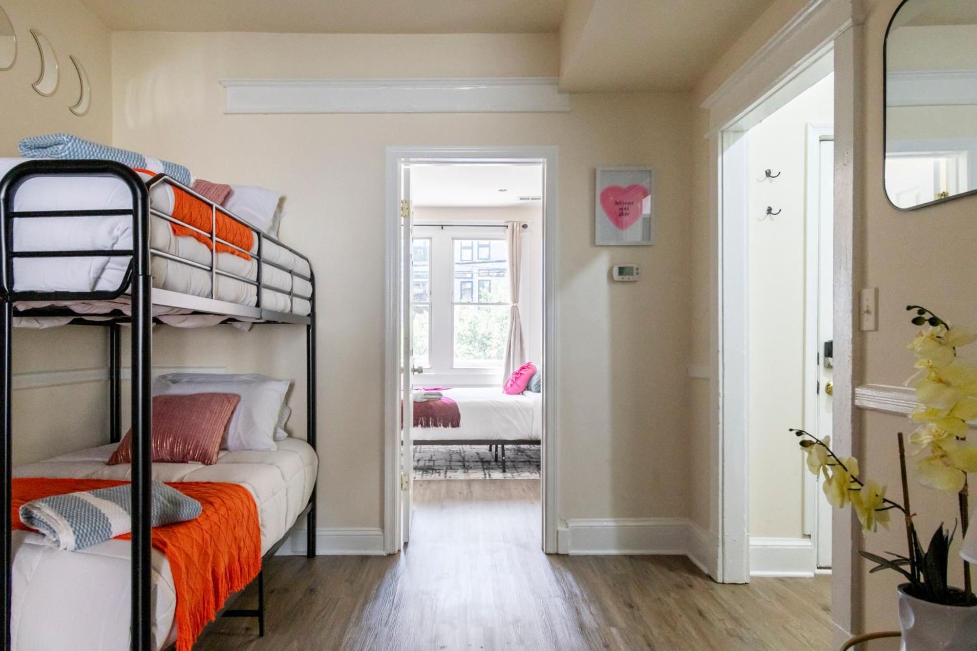 Cozy Apartment At Washington Dc! Sun Filled & Comfortable! Экстерьер фото